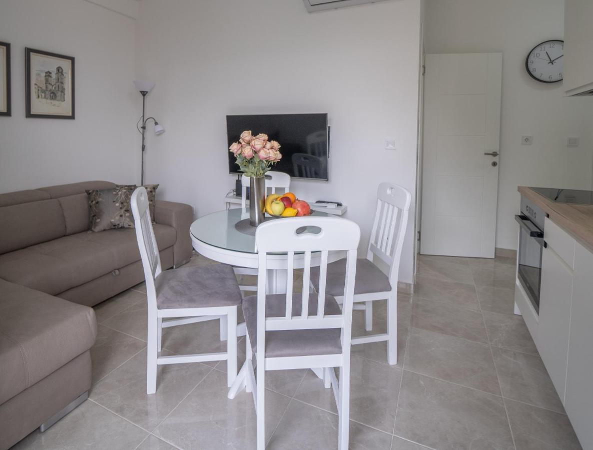 Apartment Adriana Kotor Exterior photo
